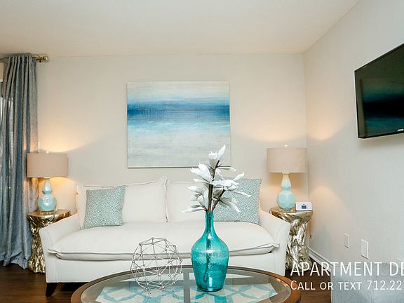 5th image of 3006 Woodland Park Dr #2327