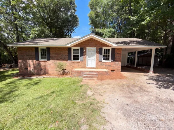 1627 Catoe Rd, Lancaster, SC 29720