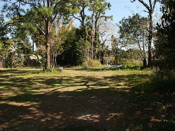 5th image of 16621 McGregor Blvd