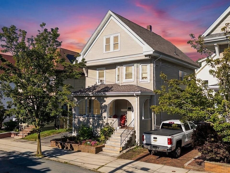 1st image of 40 Baker Rd