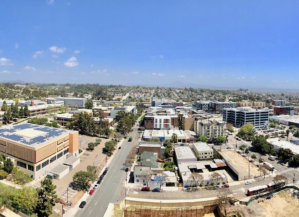 1st image of 1080 Park Blvd #18