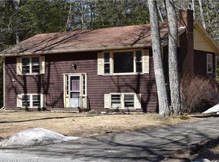 11 Crystal Ln, Cumberland, ME 04021
