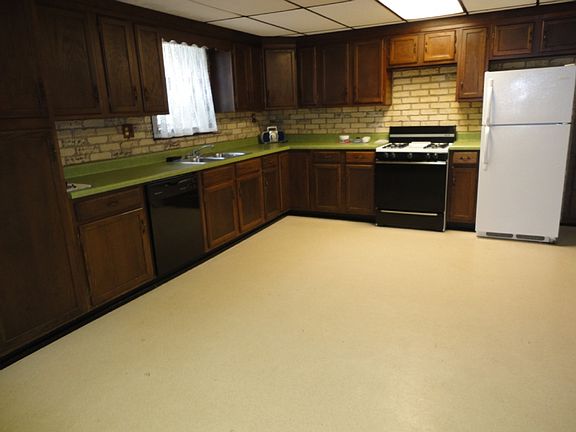 2nd image of 26 Amsbry St