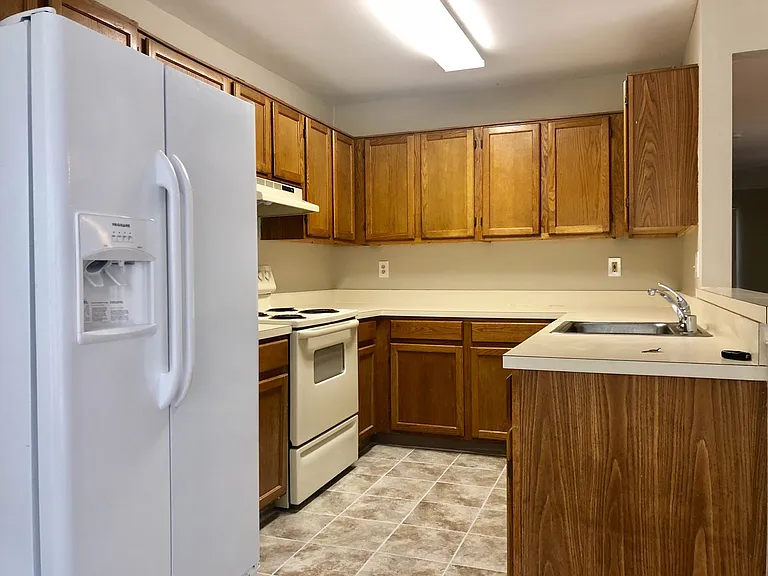 3929 Whispering Meadow Dr — Photo 9