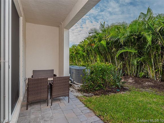 2nd image of 387 SE 1st Dr Unit 387