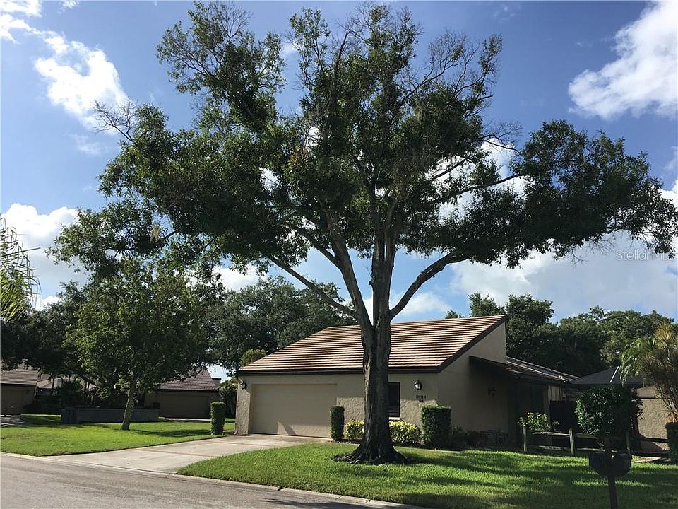 1st image of 3698 Glen Oaks Manor Dr