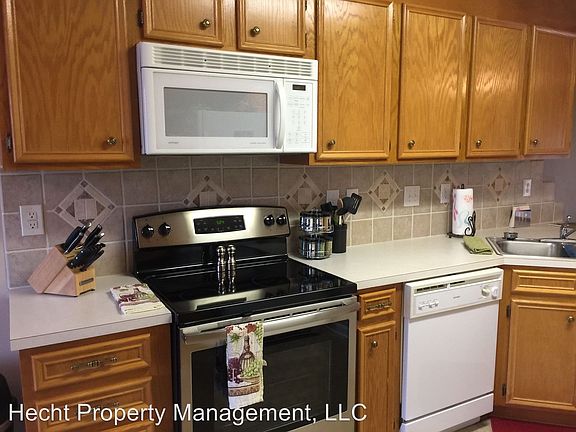 5th image of 3269 White Oak Ct