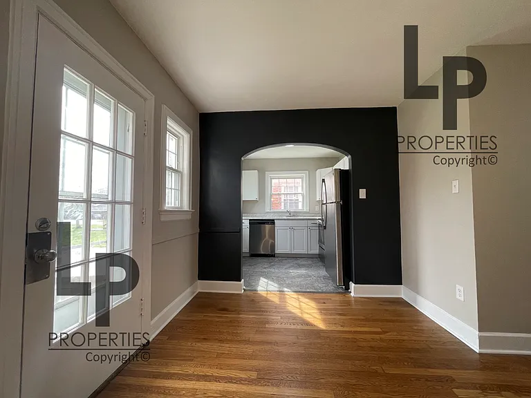 140 Cochran Rd #2 — Photo 7