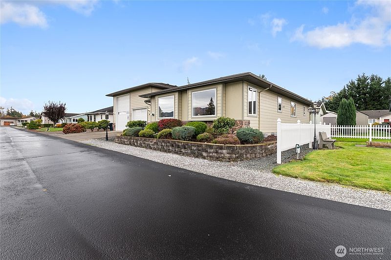 2nd image of 107 South Pass Road #14