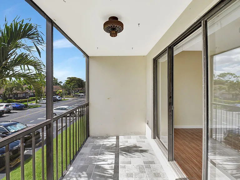 616 Sea Pine Way #C2 — Photo 29
