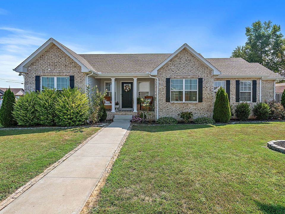 1st image of 116 Thacker Dr