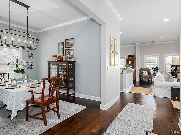 5th image of 7943 Oak Crest Pl