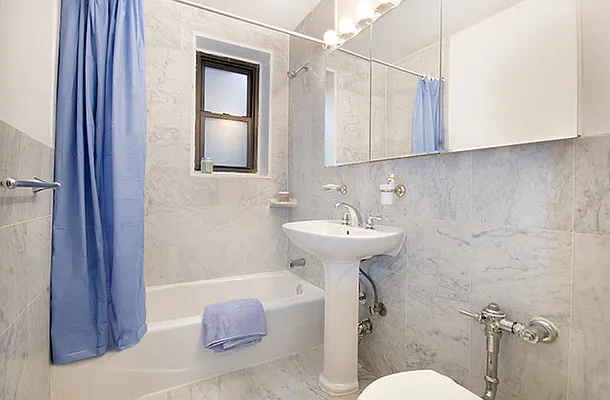 Rented by Vantage Living | media 8