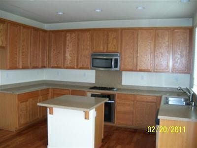 2nd image of 76 Seraspi Ct