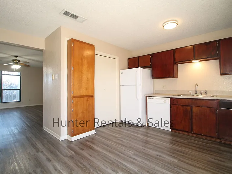 2601A Bermuda Dr — Photo 11