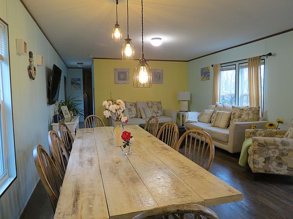 great open dining area