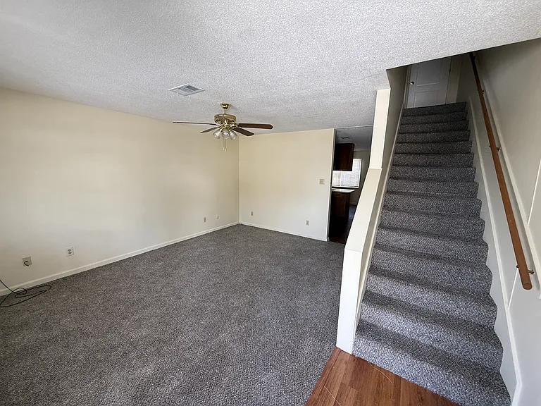 1818 Plum St #A — Photo 2