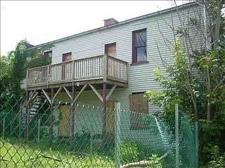 1st image of 102 W Glen Ave