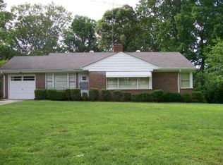 670 Crestview Ter, Gainesville, GA 30501