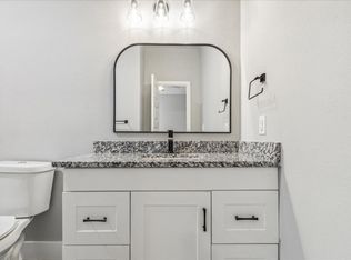 6147 Shawnee Dr, Mabank, TX 75156