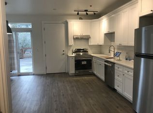 6259 NE 203rd Pl, Kenmore, WA 98028