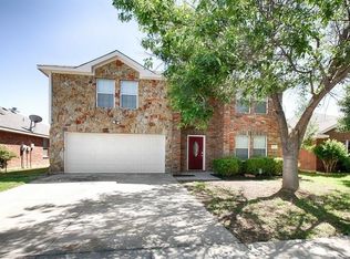 3932 Rochester Dr, Fort Worth, TX 76244