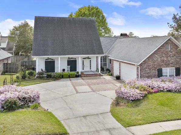 10762 Thistlewood Dr, Baton Rouge, LA 70810
