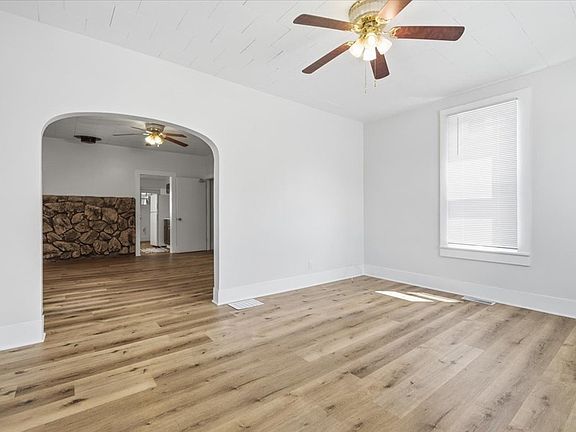 2nd image of 609 S Union St