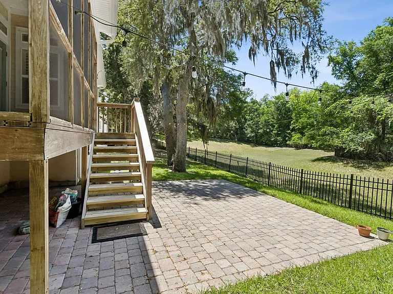 1600 Highland Dunes Way — Photo 38