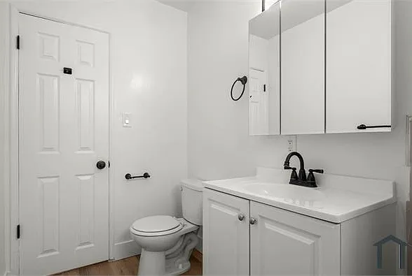 3933 Nicolet Ave #12 — Photo 19
