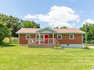 1288 Blackjack Rd, Radcliff, KY 40160