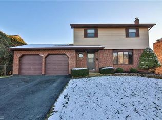 1417 Dalehurst Dr, Bethlehem, PA 18018