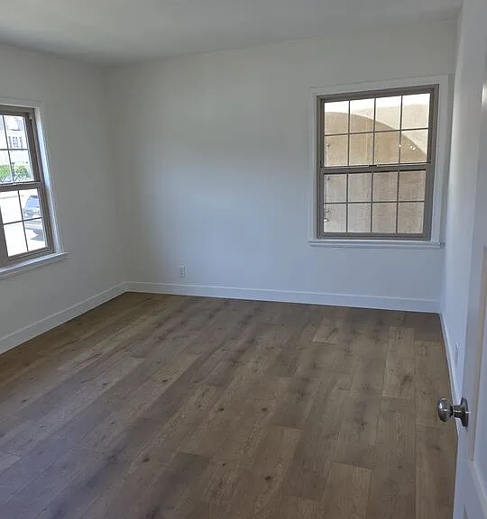 945 S Bedford St — Photo 11