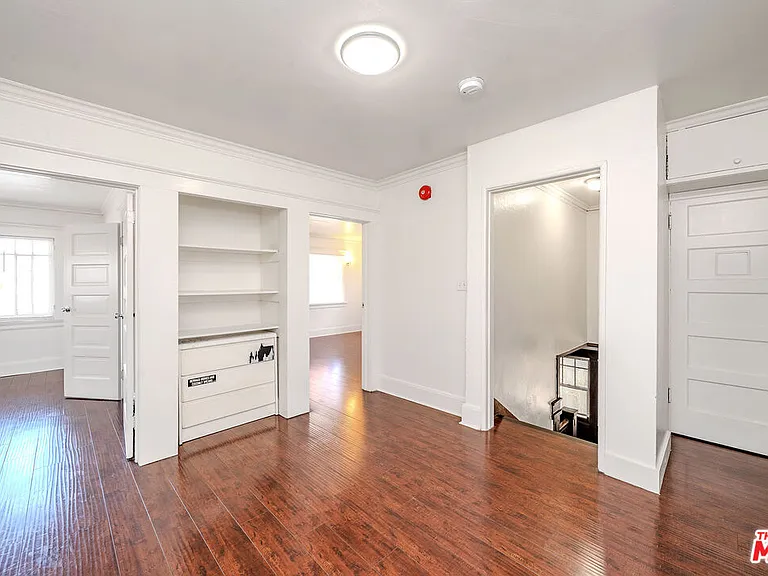 1404 S Manhattan Pl — Photo 24
