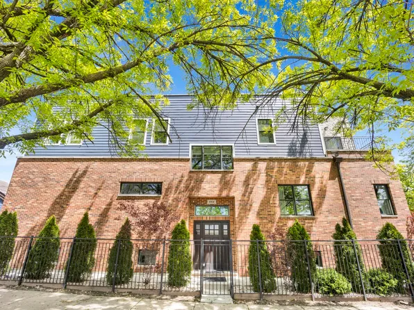 6924 W Armitage Ave, Chicago, IL 60707