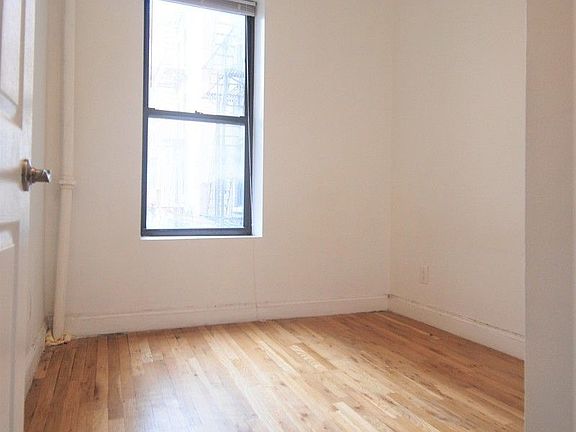 5th image of 552 W 184th St #3A