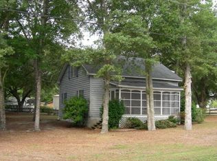 782 Driftwood Dr, Hampstead, NC 28443