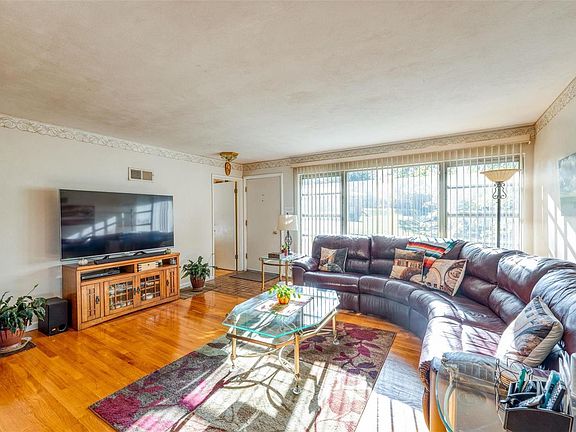 5th image of 28 Graeser Acres