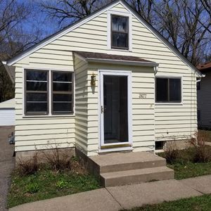 2677 Midvale Pl E, Maplewood, MN, 55119