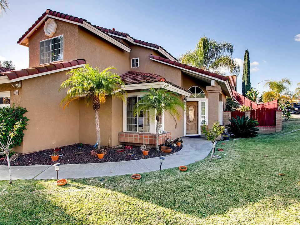 1st image of 1735 Las Palmas Ln