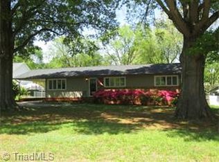 4602 W Friendly Ave, Greensboro, NC 27410