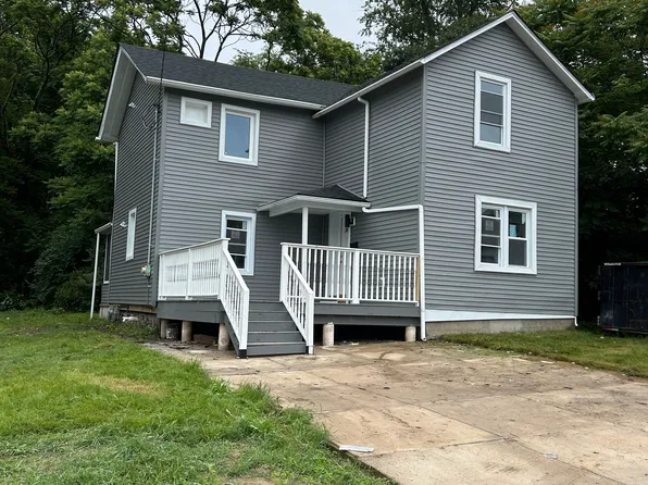 255 Howard St, Larksville, PA 18704