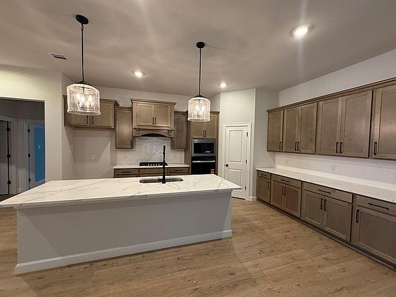 3rd image of 15072 Ty Marshall Ct