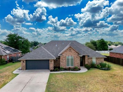 1809 Hunters Ridge Dr, Shawnee, OK, 74804