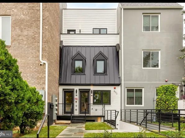 802 21st St NE #1, Washington, DC 20002
