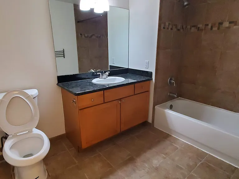 Spacious bathroom