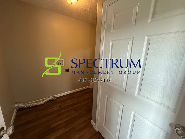 3295 Parker Blvd — Photo 12