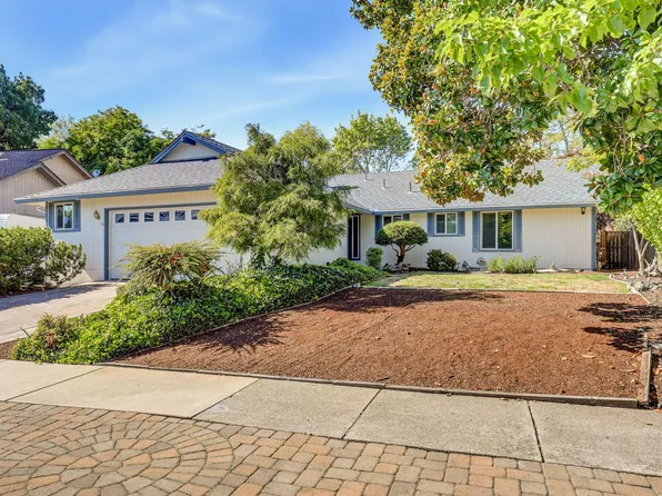 2337 Greenbrook Dr, Medford, OR 97504