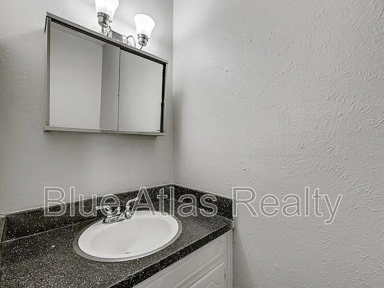 1908 Nolen Ct #A — Photo 7