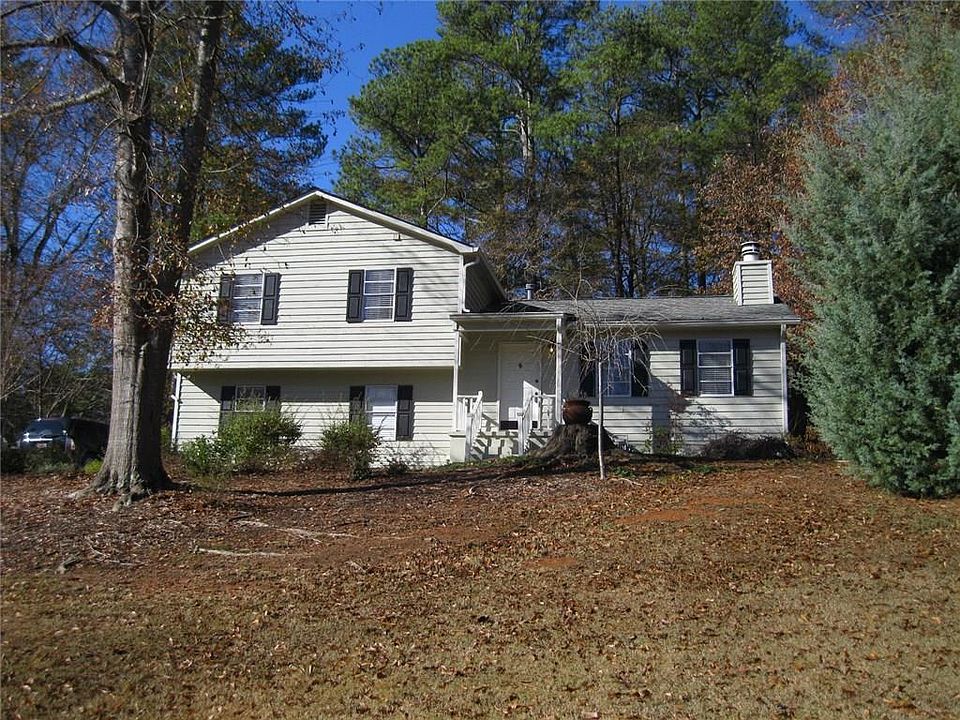 1st image of 166 Rock Garden Ter NW